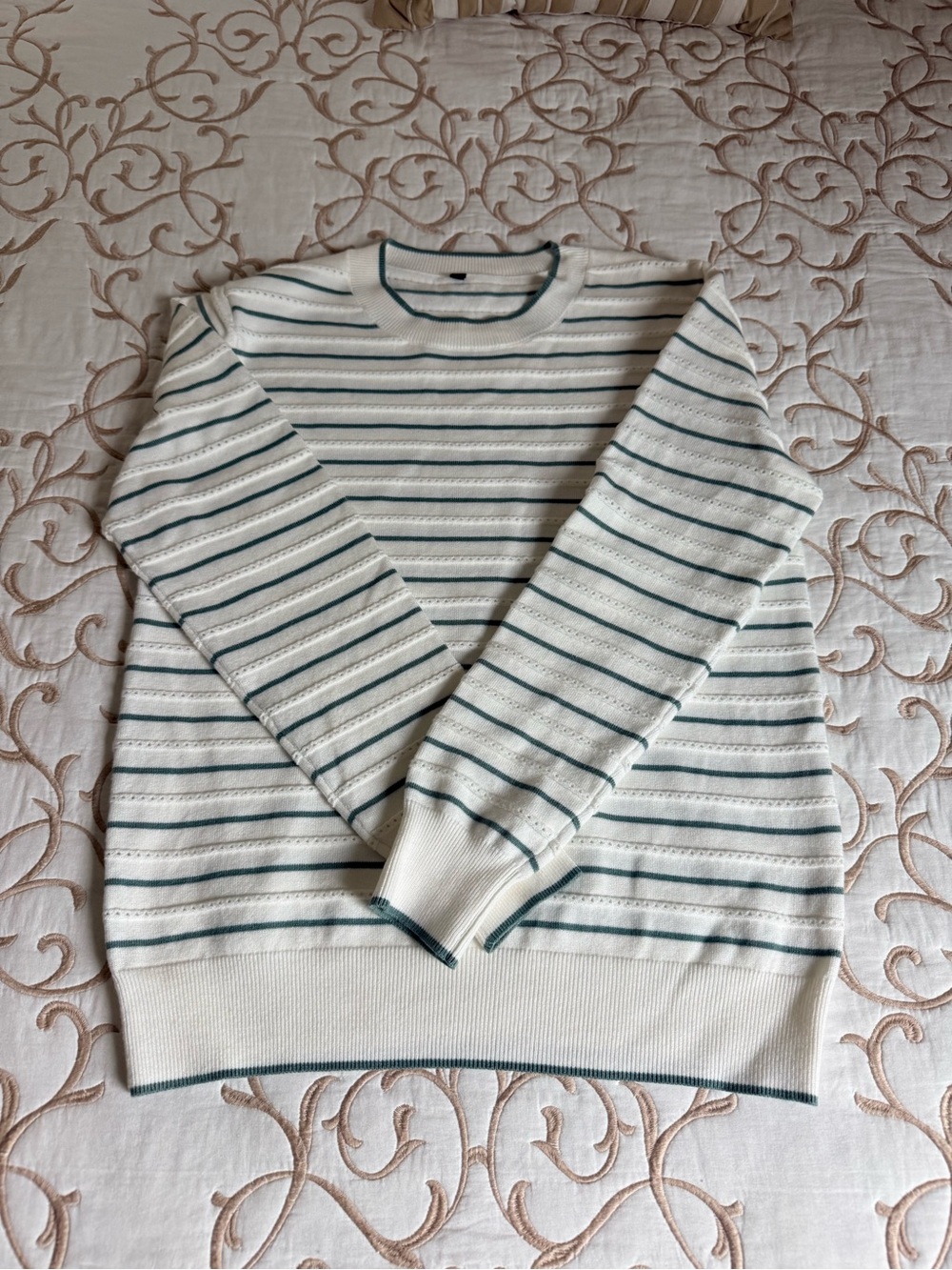 Amazon Cream Crewneck Sweater with Teal Stripes